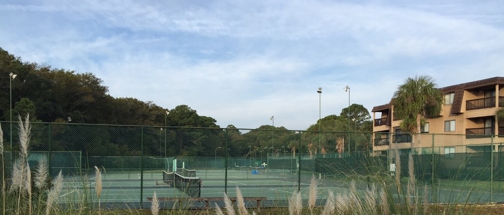 Beach-And-Tennis-Resort-Tennis-Courts-views