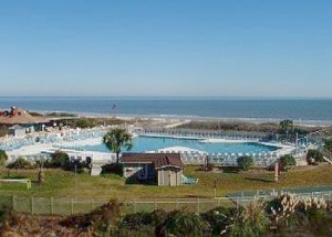Hilton-Head-Island-Beach-and-Tennis-Resort-Islands-Largest-Pool